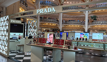 GRANDS MAGASINS